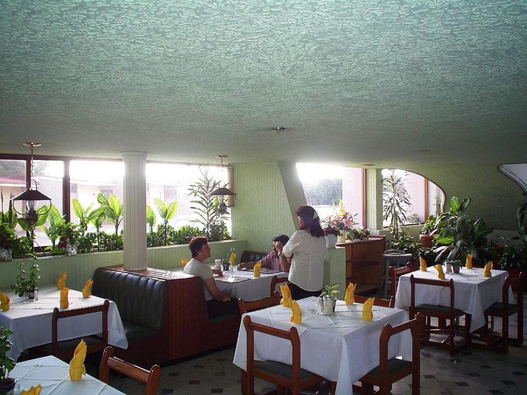 Motel La Fortuna Fresnillo Exterior foto